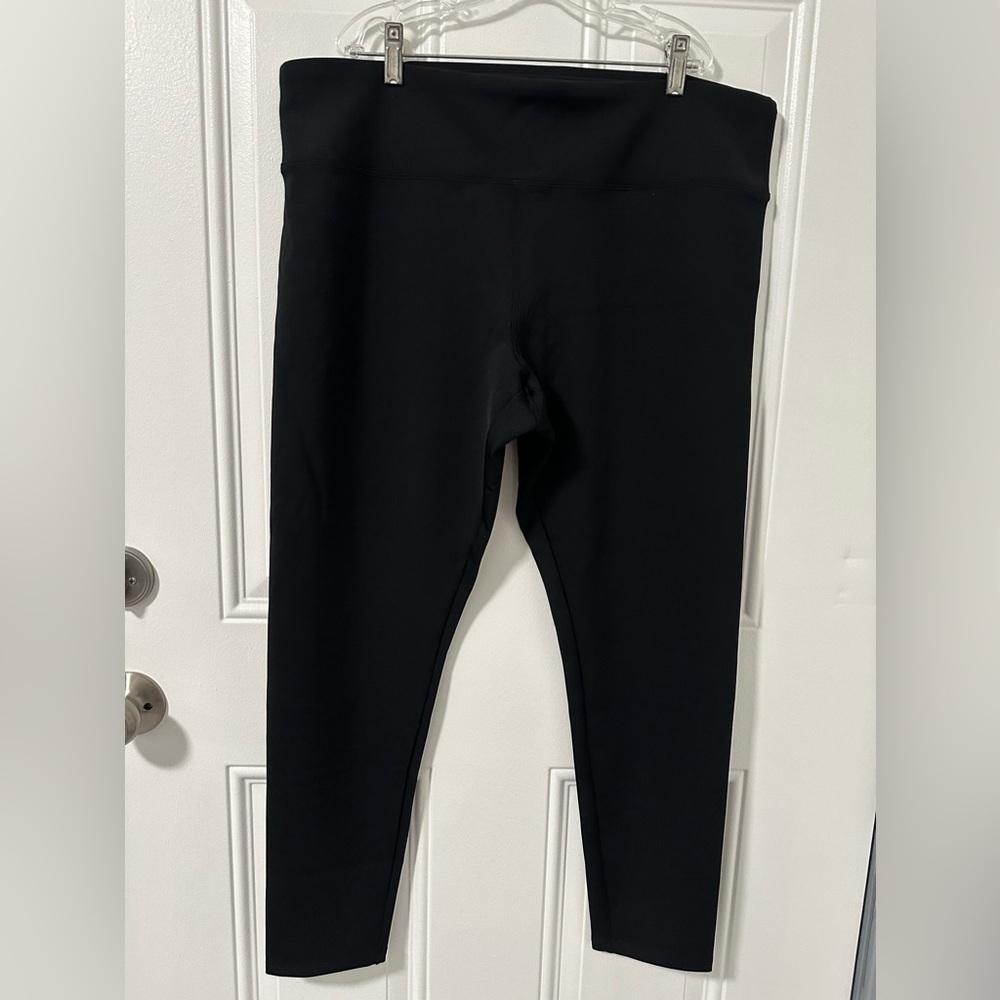 Express High-Rise Black Nylon Leggings – Size XL – NWT